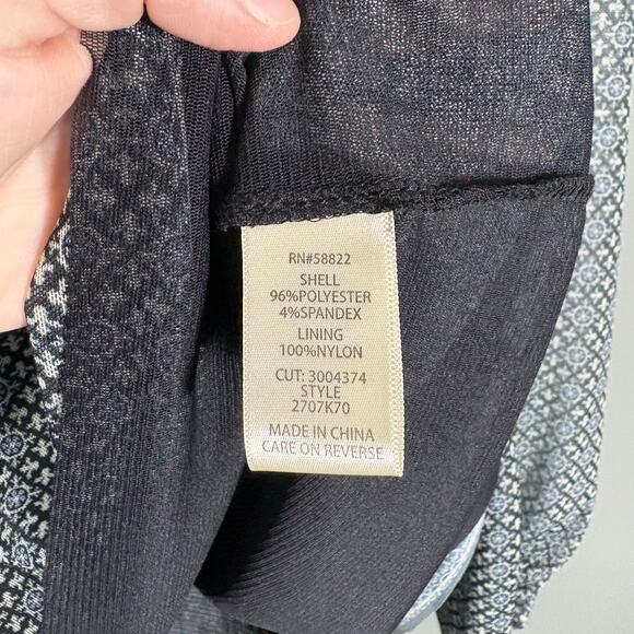 Max Studio Women's Boho Peasant Gray & Blue Printed Top - Size Medium - Sheer - Picture 5 of 6